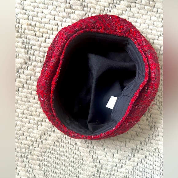Red tweed beret - Picture 2 of 3